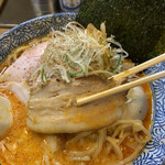 中華そば 多賀野 - チャーシューリフト