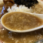 自家製手もみ麺 鈴ノ木 - 背脂煮干しスープ