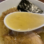 自家製手もみ麺 鈴ノ木 - 塩スープ