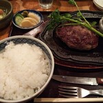 菱田屋 - ご飯たっぷり&美味しい漬物