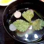 Hinodeya - 松茸のお吸い物みたい