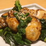 こころや - 牡蠣とほうれん草バター醤油炒めアップ