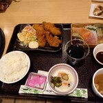 三河湾直送 魚喜 - カキフライ定食