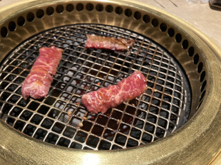 焼肉店 ナルゲ - そりゃハラミから