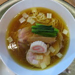 中華そば 深緑 - 羅臼昆布と鮭節の中華そば/アップ