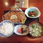 Kappou Oshokuji Yoshidaya - トンカツ定食