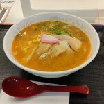 Ooyama Da Pakingu Eria Kudari Sunakku Kona - 味噌ラーメン。