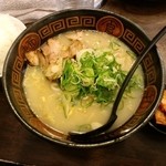 にんにくラーメン 幸ちゃん - ラーメン定食