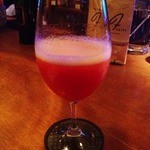 ザ・バー・カサブランカ - 2013.1. イチゴのシャンパンカクテル