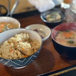 炭焼地鶏 山蔵 - 炊き込みご飯、団子汁