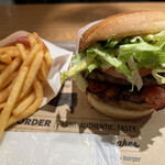 FAT BURGER - 