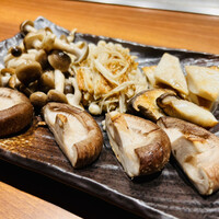 知喜多亭 和 - 