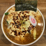 ちかみちらーめん - 炙りチーズ味噌らーめん 1010円　ダブル（麺2倍+200円）に結崎ネブカTP（+200円）（2022年2月）