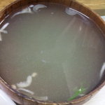ながたラーメン - 熱々のスープ