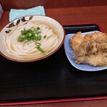 讃岐うどん いわい - ひやひやうどん(中)、まいたけ天、とり天