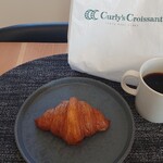 カーリーズ クロワッサン トウキョウ ベイク スタンド - 