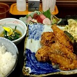 魚彩 ニ幸 - サバフグ唐揚定食