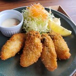 Matoya Kaki Terasu - 牡蠣づくし定食の牡蠣フライ
