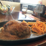 ステーキ宮 - 自家製のハンバーグランチ  790円（税抜）