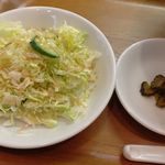 まる健 - 定食のサラダ