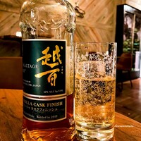 TOKYO Whisky Library - 