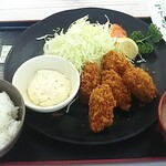 辛酉会食堂 - 「カキフライ定食」着盆＼(^o^)／