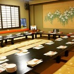 居酒屋 宝泉かく - 内観写真:28名席(この字型で会議も出来る)