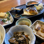 Kinkasaba Warayaki Sushi Kinji - 