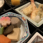 寿楽 - 煮物、天ぷら