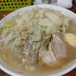 ラーメン二郎 - 脂層が膜張ってました