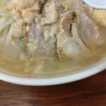 ラーメン二郎 - こういうスープもレアだな！