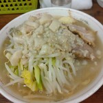 ラーメン二郎 - 白っぽいでしょ～