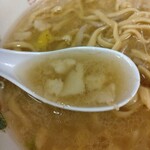 ラーメン二郎 - ｷｬ~アブラに脂スープ！