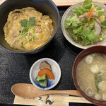 秋田郷土料理 えん - 比内地鶏の親子丼