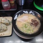 ラーメン雷蔵 - 