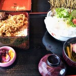 川魚・郷土旬菜 うおとし - ナマズセット1,210円(税込)