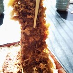 川魚・郷土旬菜 うおとし - 身は軟らかく美味しい天然のナマズ天ぷら！