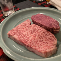 くいしんぼー山中 - 今日の近江牛のお披露目。