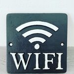 cafeカテイ堂 - Wifiとスクリーンがあります。