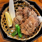 本家鮪屋 - 鮪ホホ肉竜田揚げ　¥935