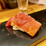 鮨一 - インドマグロ 中トロ