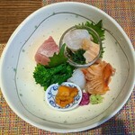 大洗料理つかさ - お造り(大洗産ヒガンフグ、あん肝、赤貝、いか、うに、まぐろ）