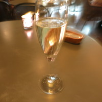 GARB Tokyo - NV MOET IMPERIAL CHMPAGNE BRUT MOET & CHANDON　1400円/120mlグラス