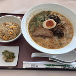 くまもと中央カントリークラブ - くまもとラーメン