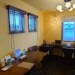 トラットリア・チャオジージョ - 店内の様子