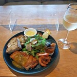 ナンバー ファイブ カフェ - 