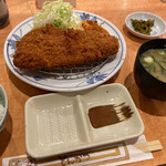 Tonkatsu Kinoya - スーパーポークロース定食