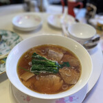 登龍 - チャーシュー麺　ここのシャンタンはほんとに美味しい！ほんっとに丁寧なお仕事。それがたくさん飲みたくてこれに