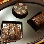GODIVA - 