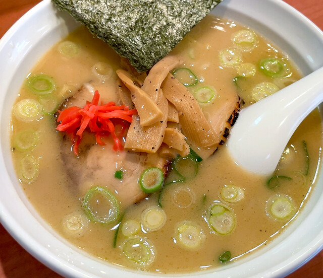 Tonchuu Ramen photo 2
